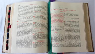 Knott English Missal